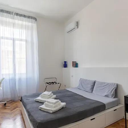 Guest house Design - Center