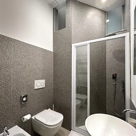 Design - Center 4*